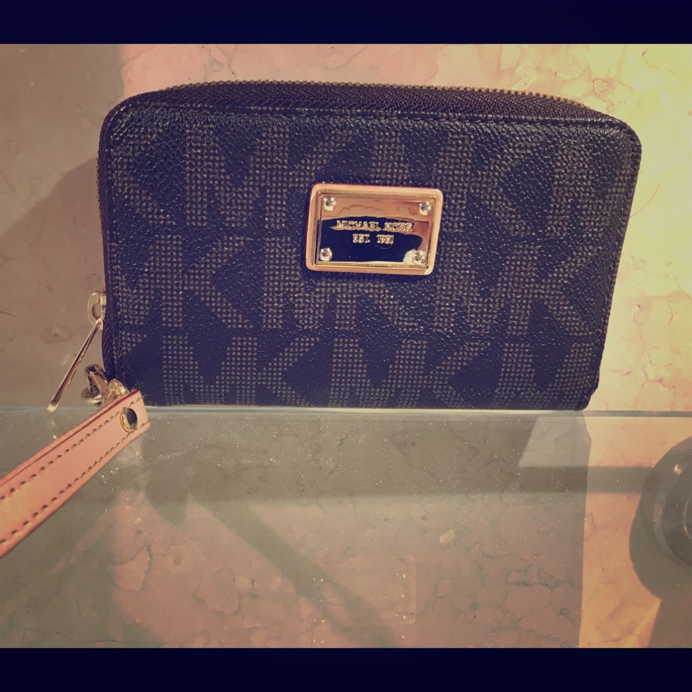 MK Wristlet